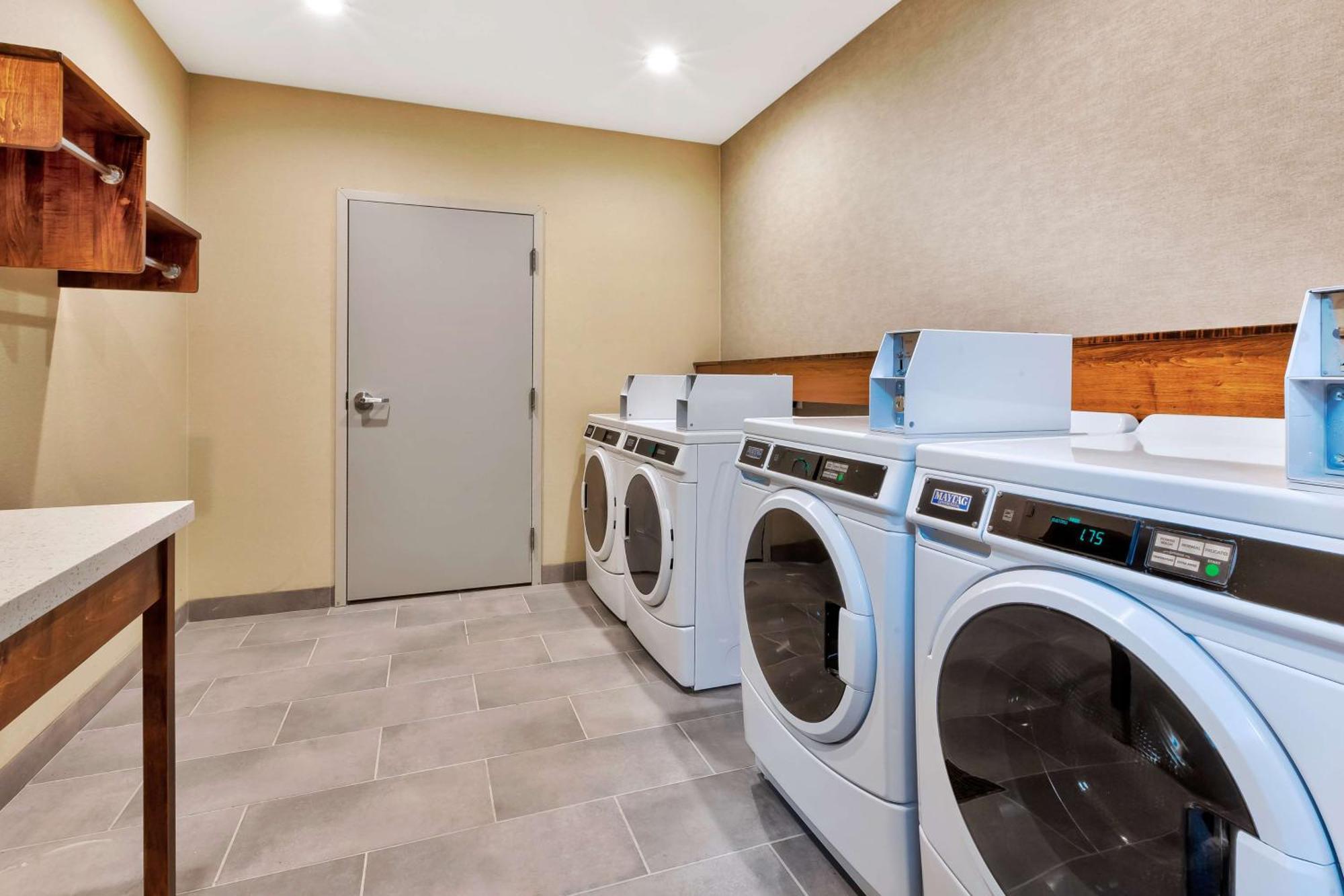 Home2 Suites By Hilton Grand Blanc Flint, Mi Dış mekan fotoğraf